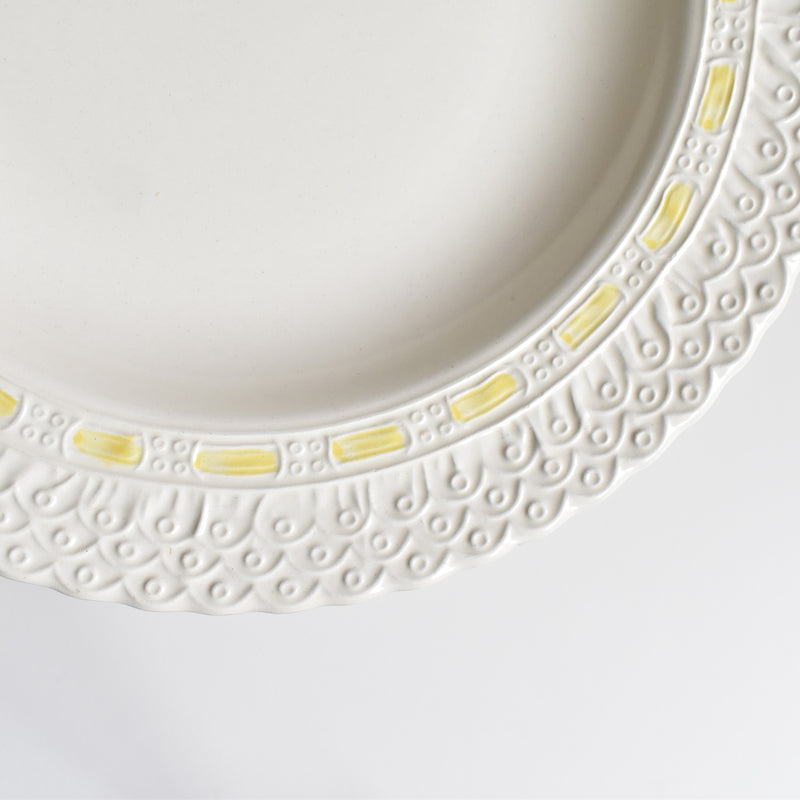 Vintage Deep Dish Saran Ribbon C