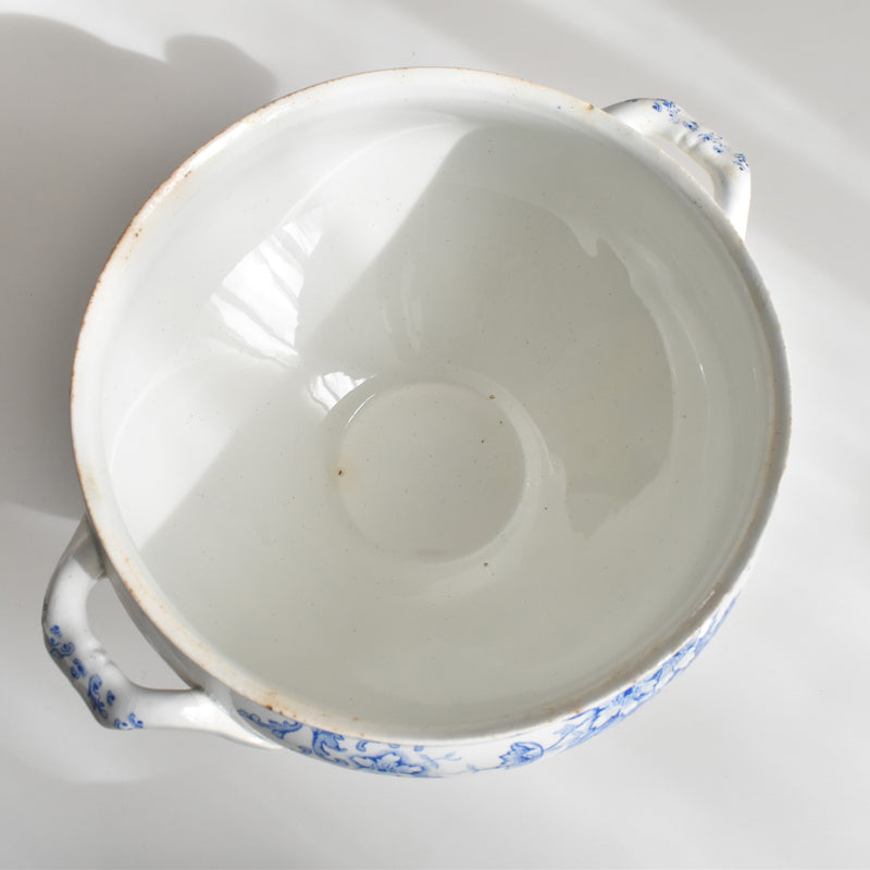 Antique soup tureen, Saint-Amand Anémone