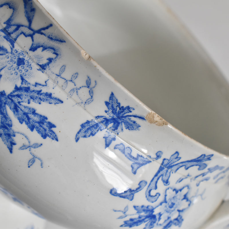 Antique soup tureen, Saint-Amand Anémone