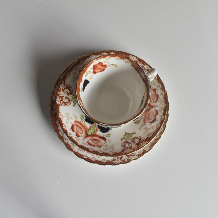 アンティークカップ＆ソーサートリオ イギリス窯 （スタンレー・チャールズ・アミソン）A