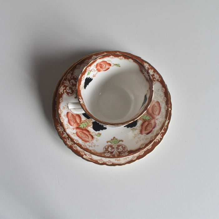 アンティークカップ＆ソーサートリオ イギリス窯 （スタンレー・チャールズ・アミソン）B