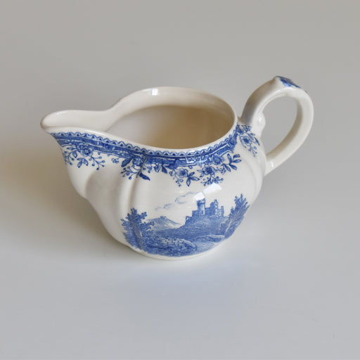 Villeroy &amp; Boch窯のヴィンテージクリーマーBurgenland（ブルゲンランド）シリーズです。