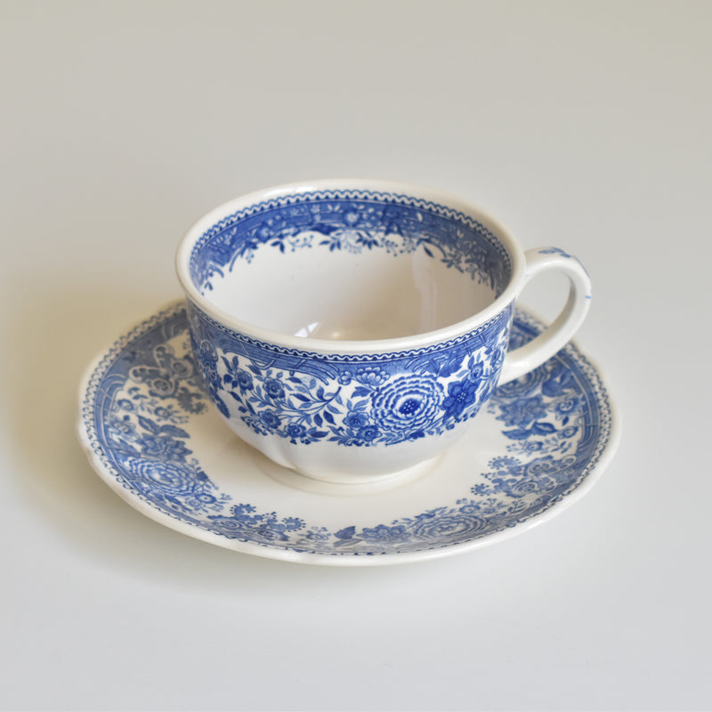 Villeroy &amp; Boch窯のヴィンテージティーカップ＆ソーサーBurgenland（ブルゲンランド）シリーズです。