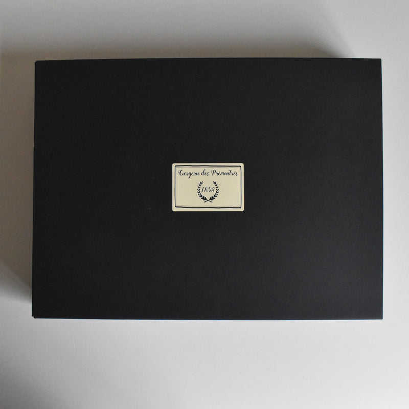 キリスト降誕　オブジェ Or（ゴールド）　箱入り