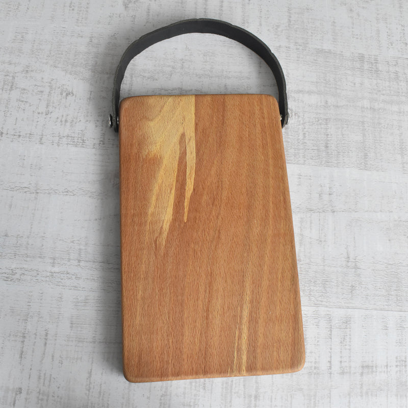 ミニブナカッティングボード 革取っ手付き 23.5cmx14cm