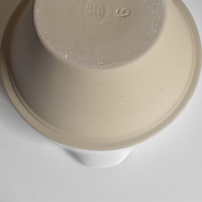 注ぎ口付きボウル N6 ブラン