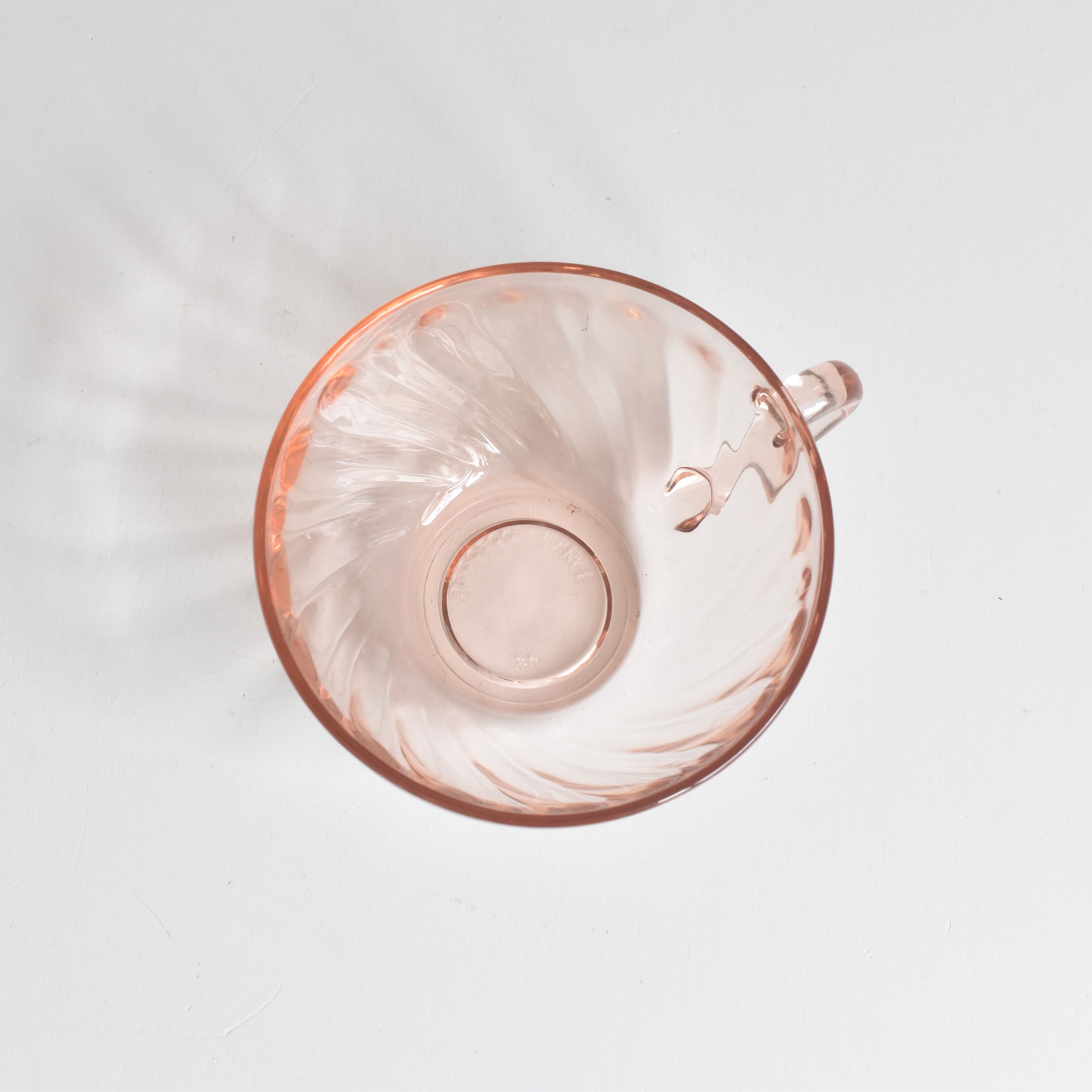 vintage-arcoroc-rosaline-cup-6