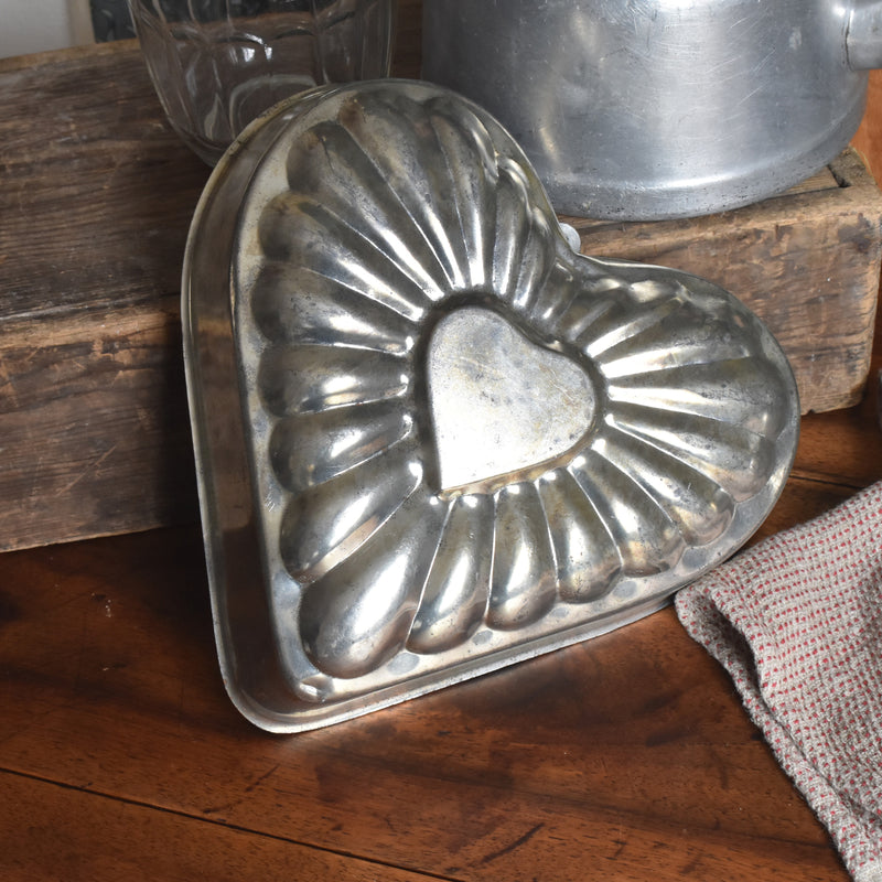 ヴィンテージ ハートケーキモールド