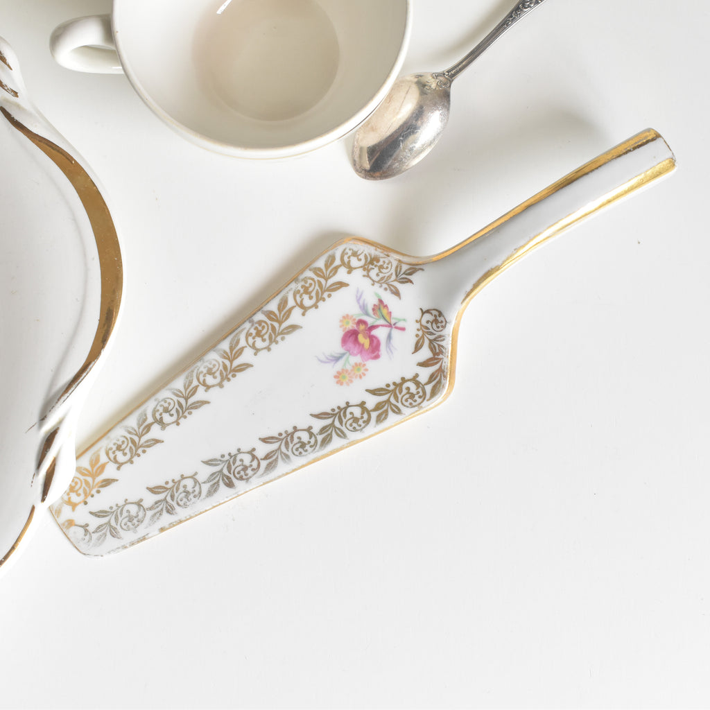 ヴィンテージケーキサーバー Porcelaine de France — Loane Interior