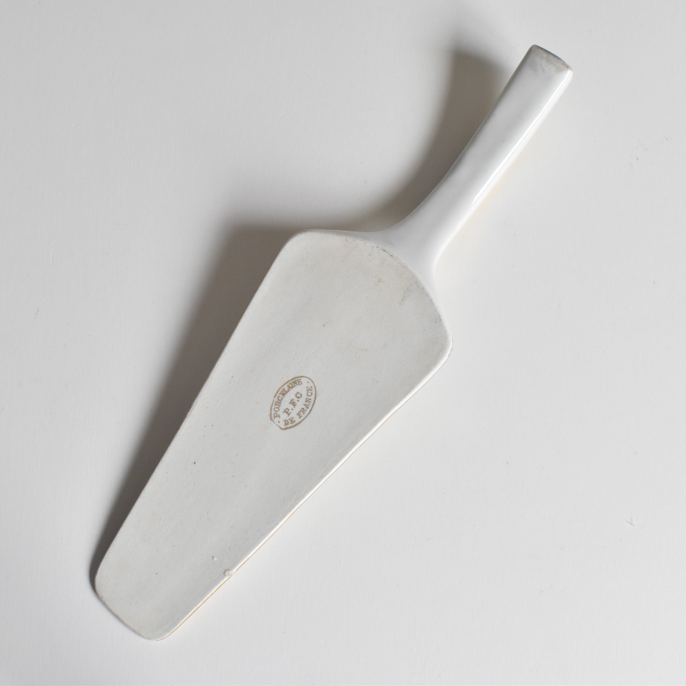 ヴィンテージケーキサーバー Porcelaine de France — Loane Interior
