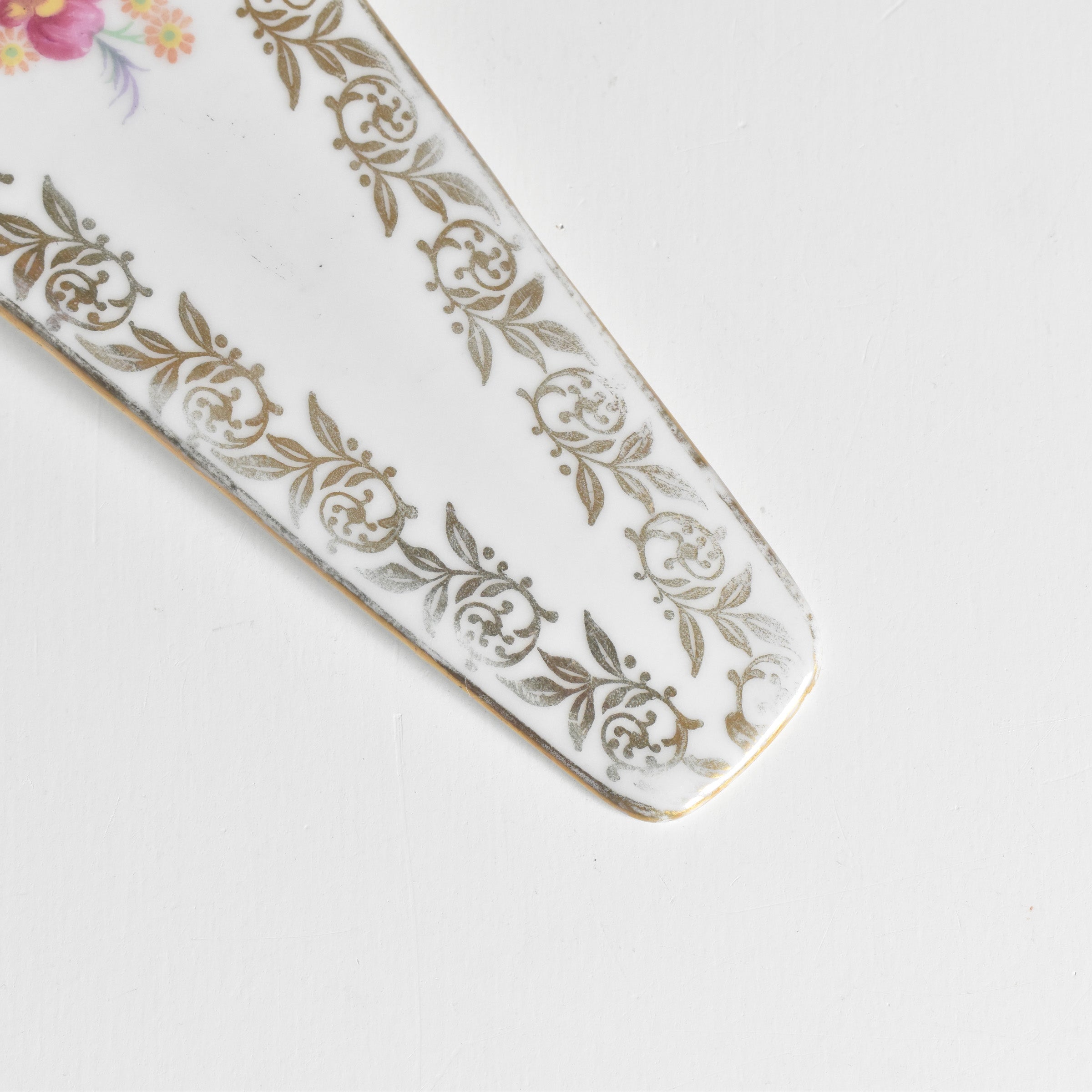 ヴィンテージケーキサーバー Porcelaine de France — Loane Interior