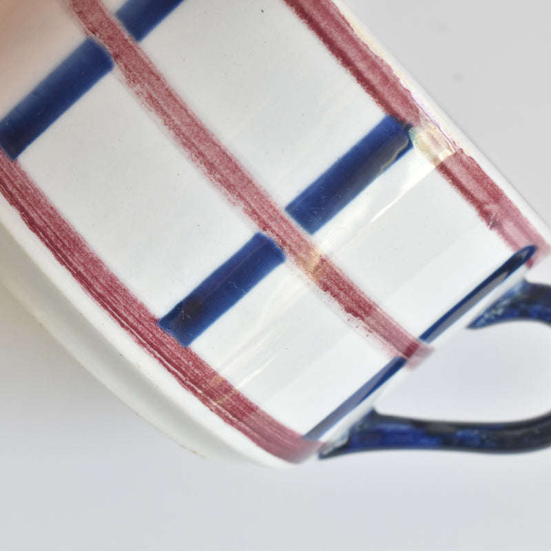 Vintage teacup Creil et Montereau Béarn A
