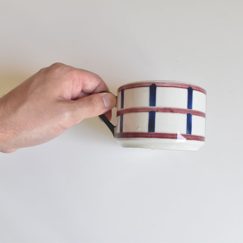 Vintage teacup Creil et Montereau Béarn A
