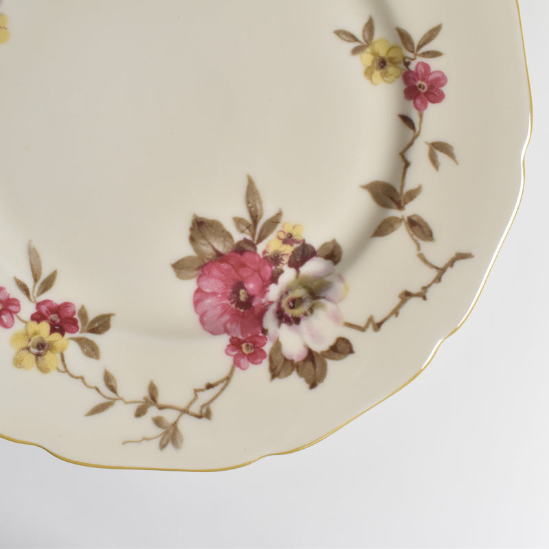 Vintage Dessert Plate Hutschenreuther Germany Madelaine 17.5 A