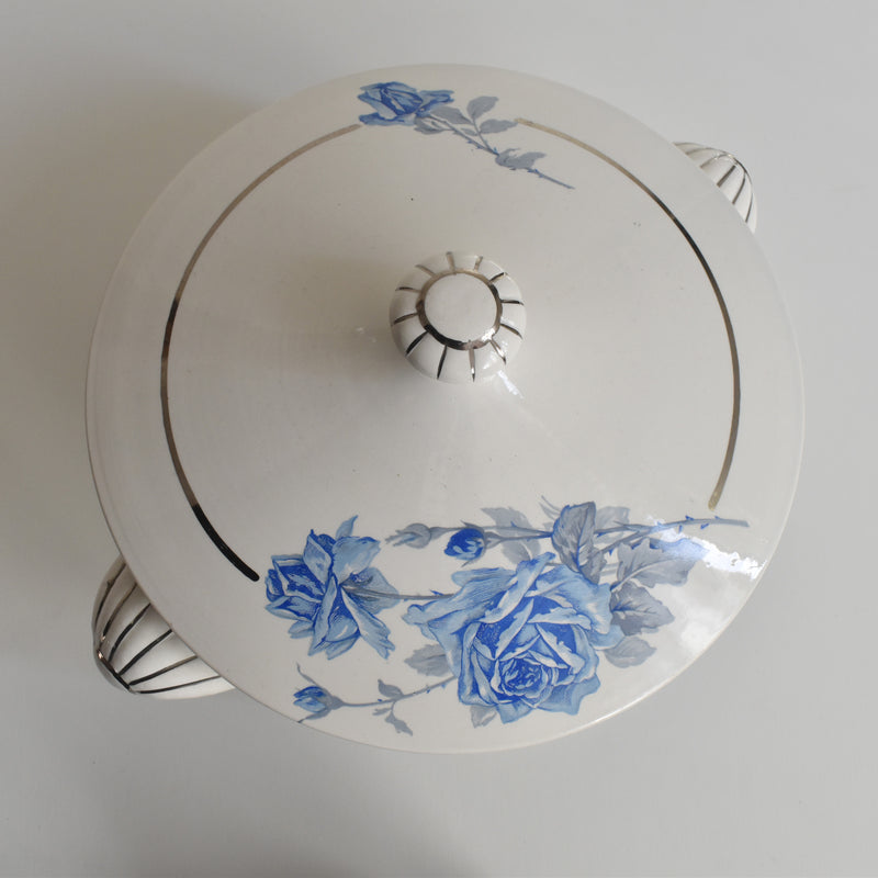 Vintage small soup tureen (legumier) Digoin & Sarreguemines 8944