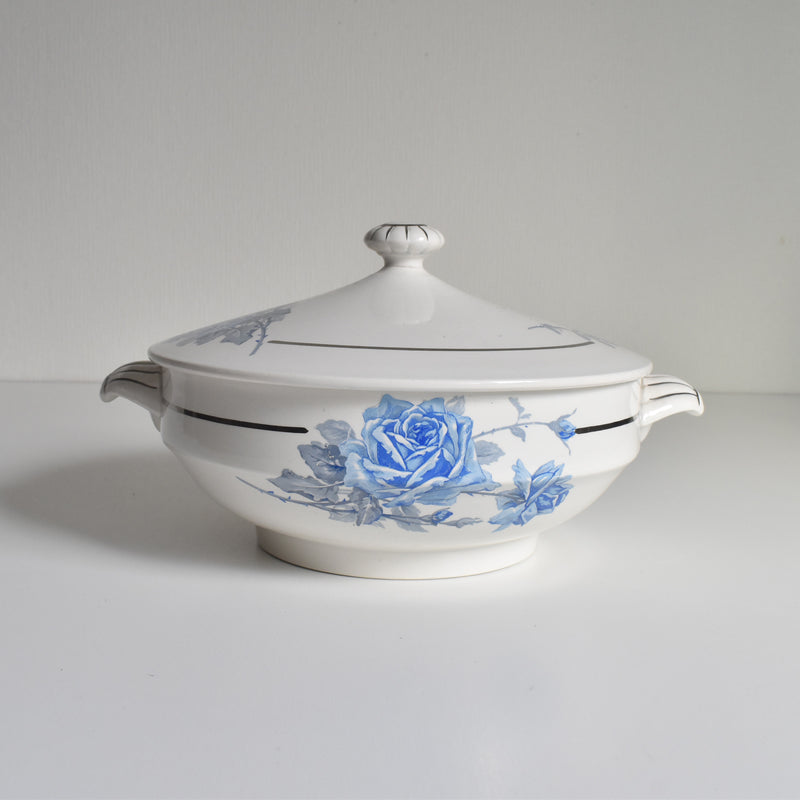 Vintage small soup tureen (legumier) Digoin & Sarreguemines 8944
