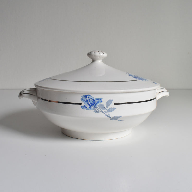 Vintage small soup tureen (legumier) Digoin & Sarreguemines 8944