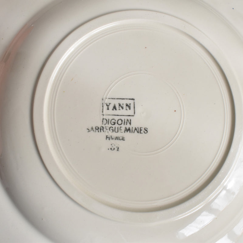 Vintage Deep Plate Digoin & Sarreguemines Yann