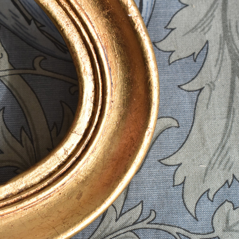 Antique Oval Frame