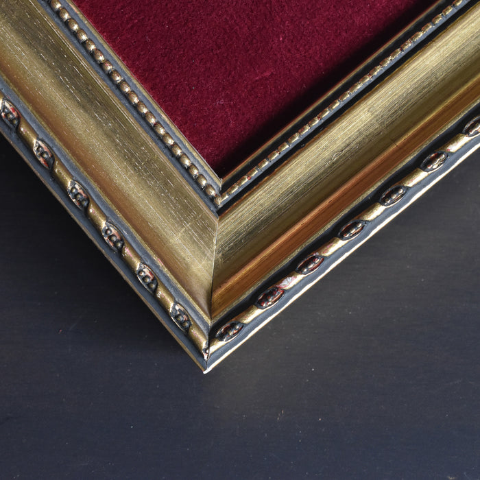 ヴィンテージスモールフレーム 15.7cm x 17.3cm シルク絵付き