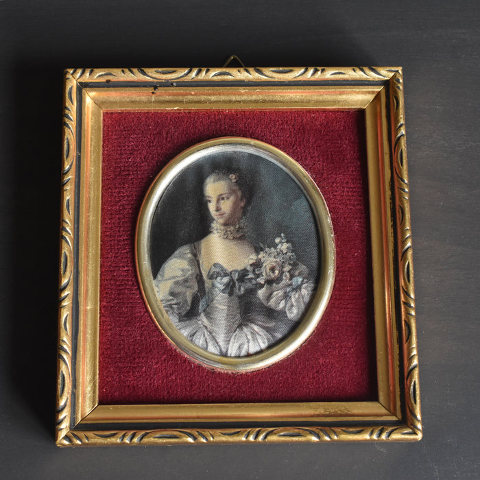 ヴィンテージスモールフレーム 10cm x 10.7cm シルク絵付き B