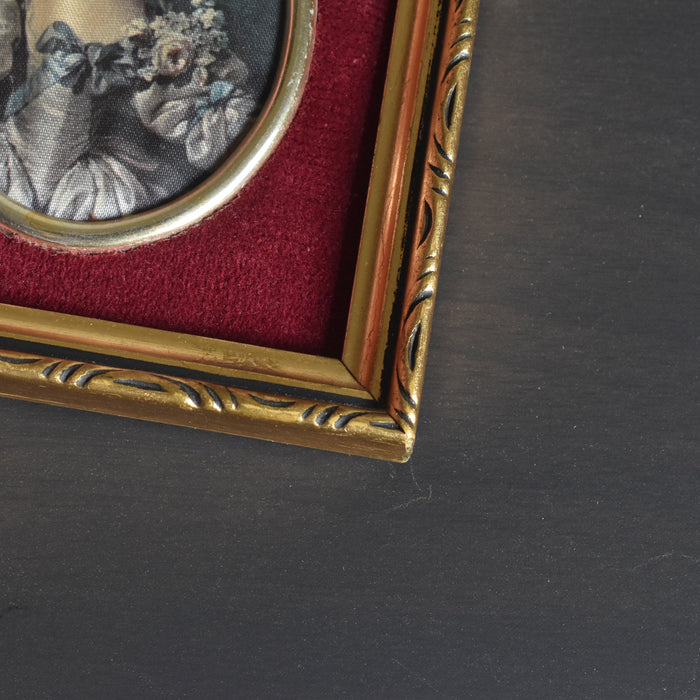 ヴィンテージスモールフレーム 10cm x 10.7cm シルク絵付き B