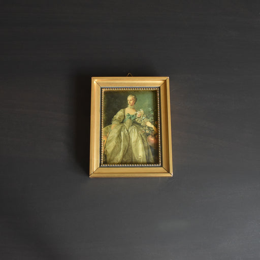 ヴィンテージスモールフレーム 8.5cm x 10.7cm シルク絵付き A