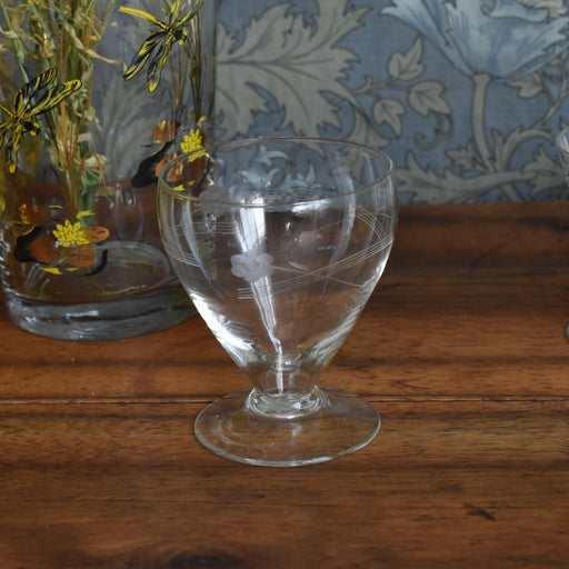 ヴィンテージウォーターグラス フラワーカット