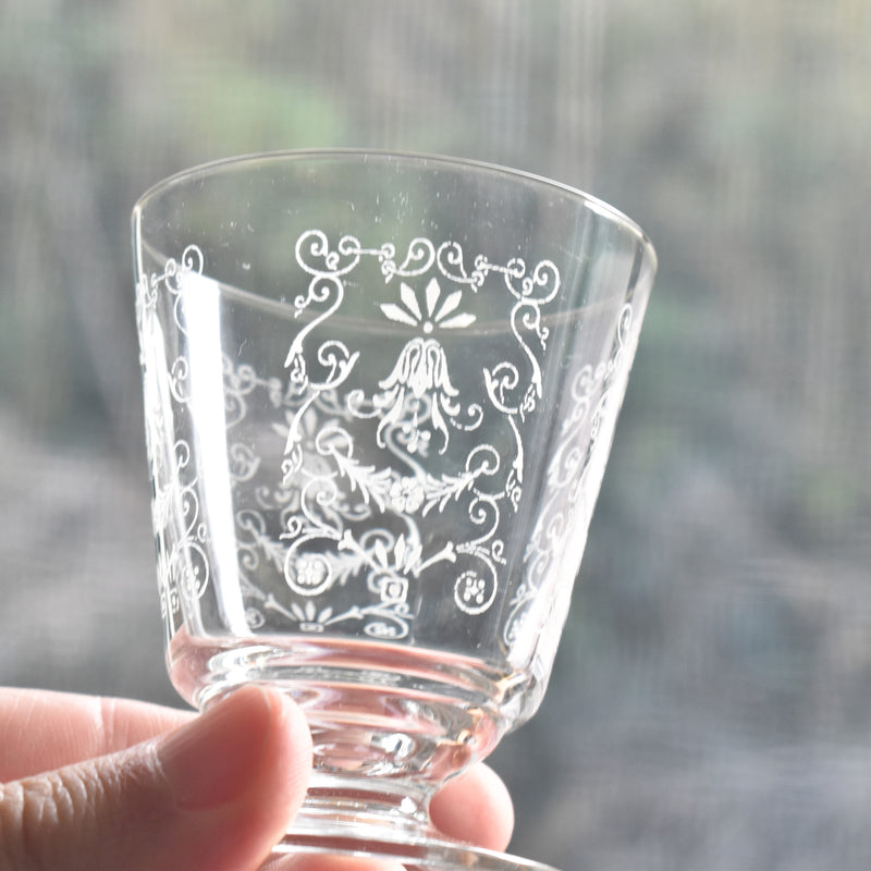 ヴィンテージスモールグラス guillochages