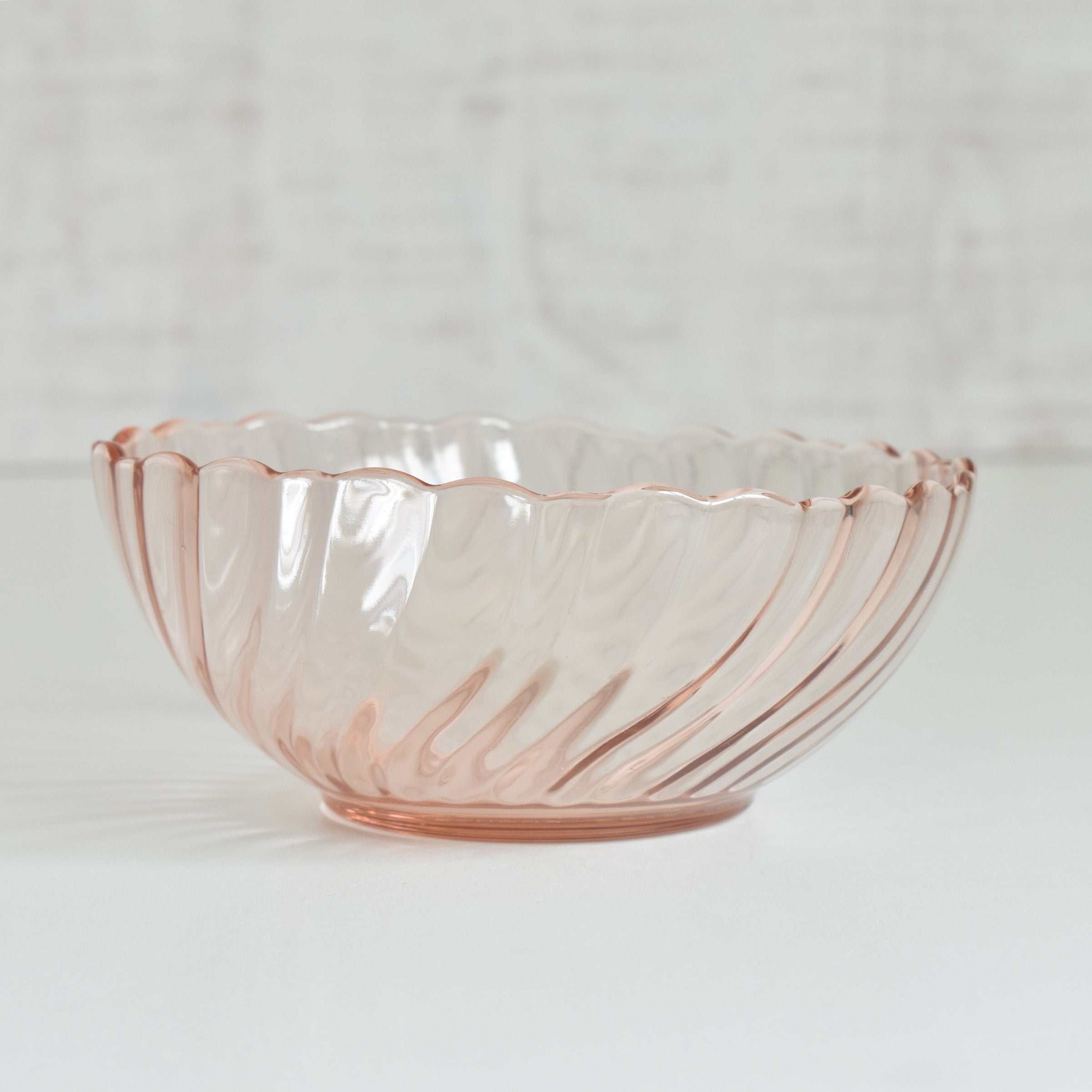 4枚セット arcorocアルコロック 22.5cmプレート ピンク ビンテージ ヴィンテージ ガラスボウル アルコロック Rosaline(ロザリーヌ