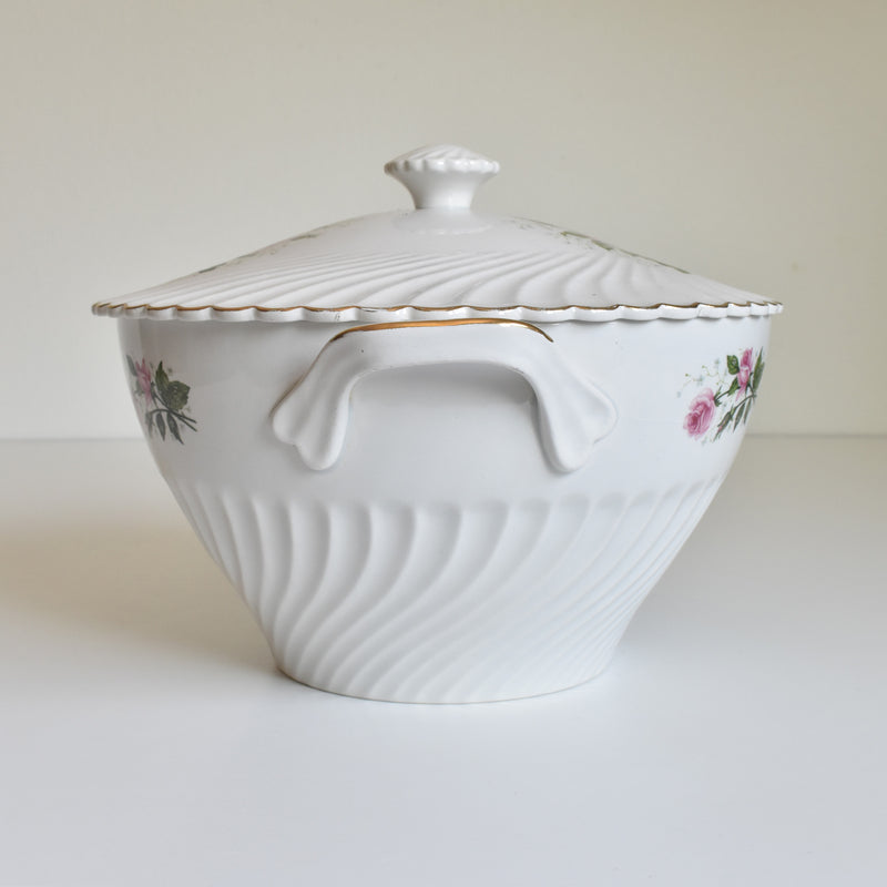 Vintage soup tureen, KG Lunéville Bagatelle