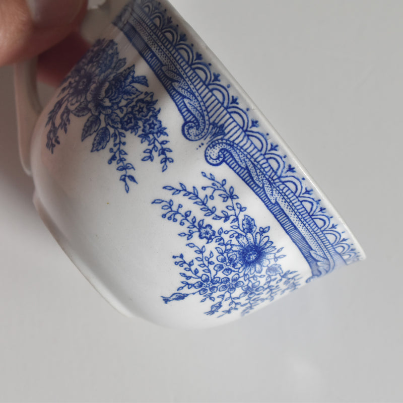 Vintage Cup & Saucer Lunéville The Cottage (Cottage) E