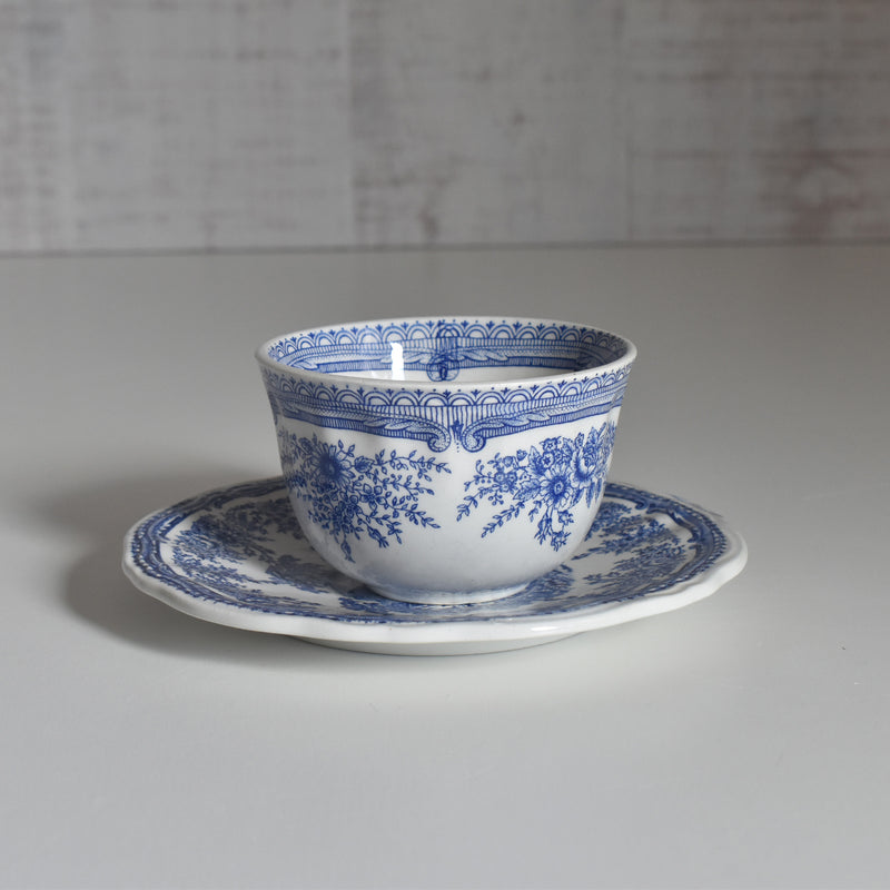 Vintage Cup & Saucer Lunéville The Cottage (Cottage) E