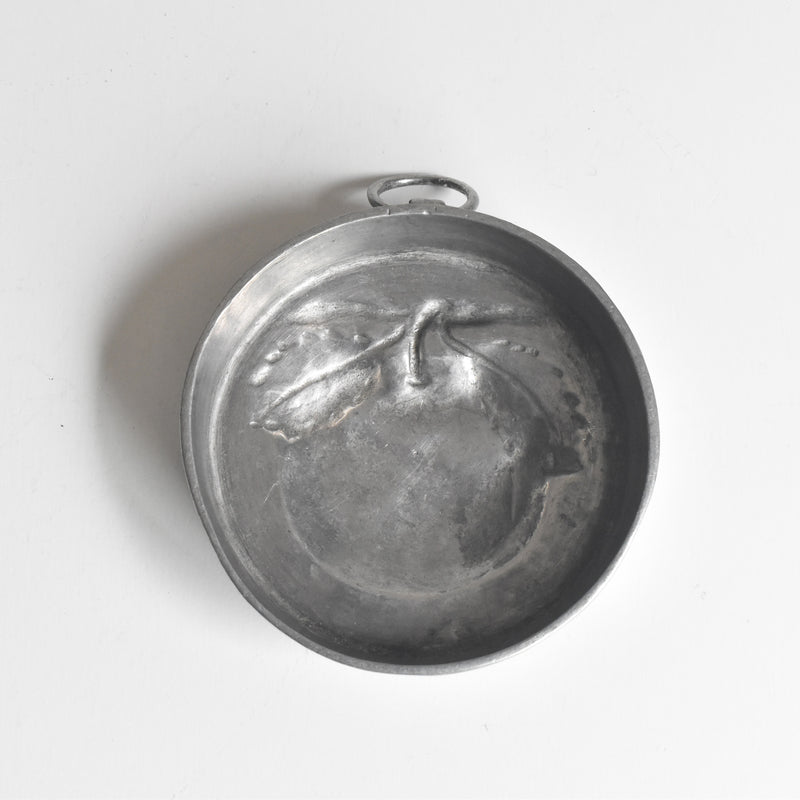 Vintage Pewter Apple Cake Pan