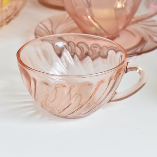 ヴィンテージコーヒカップ ピンクガラス アルコロック Rosaline (ロザリーヌ）