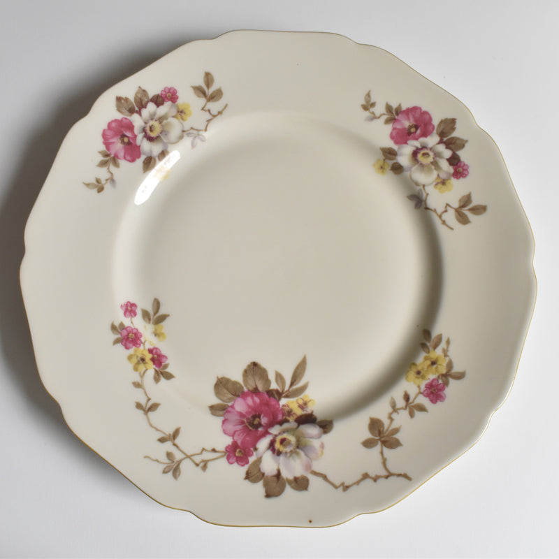 Vintage Plate Hutschenreuther Germany Madeleine A
