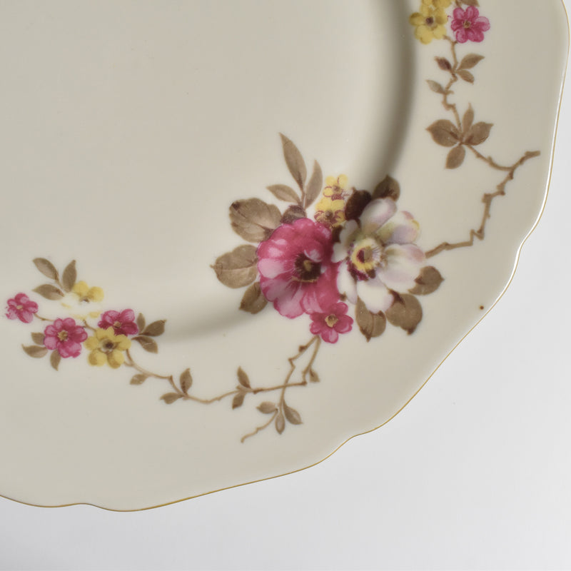 Vintage Plate Hutschenreuther Germany Madeleine A