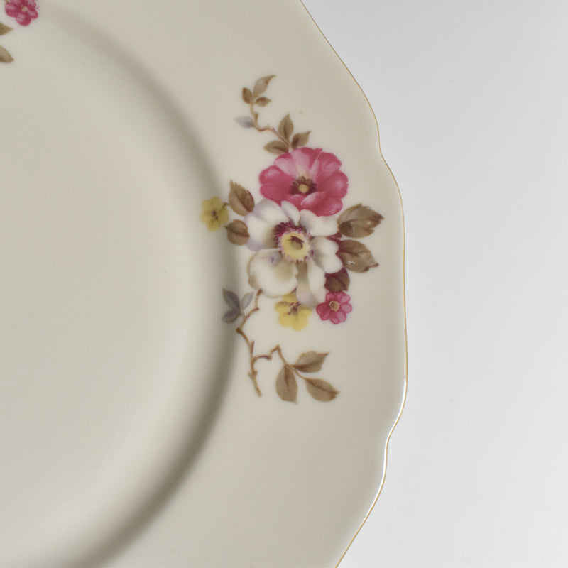 Vintage Plate Hutschenreuther Germany Madeleine A