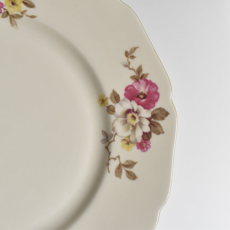 Vintage Plate Hutschenreuther Germany Madeleine B