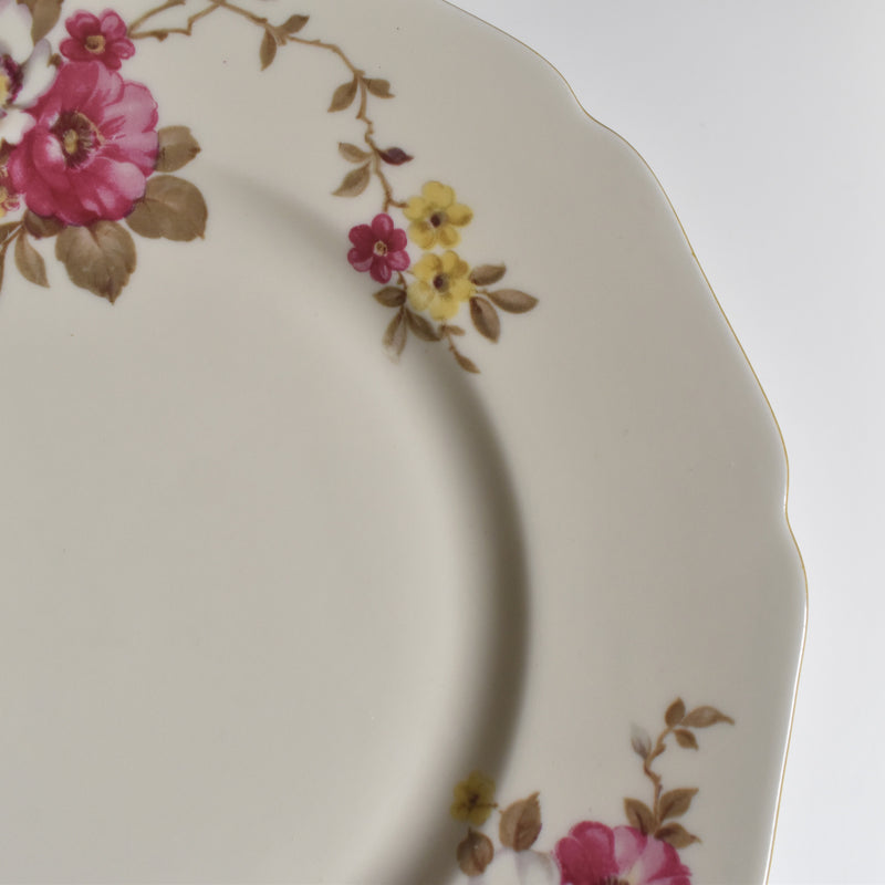 Vintage Plate Hutschenreuther Germany Madeleine B
