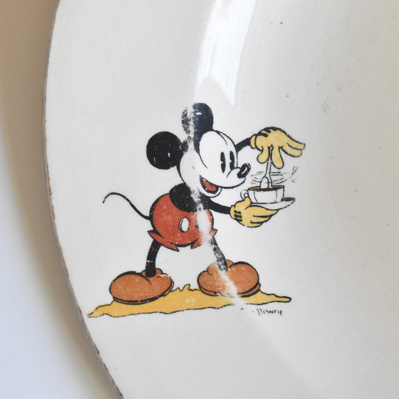 Vintage Deep Plate Onan Walt Disney