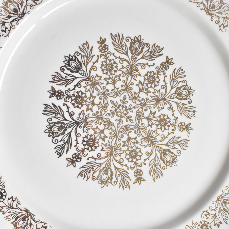 Vintage Plate Saint Amand VE601 B