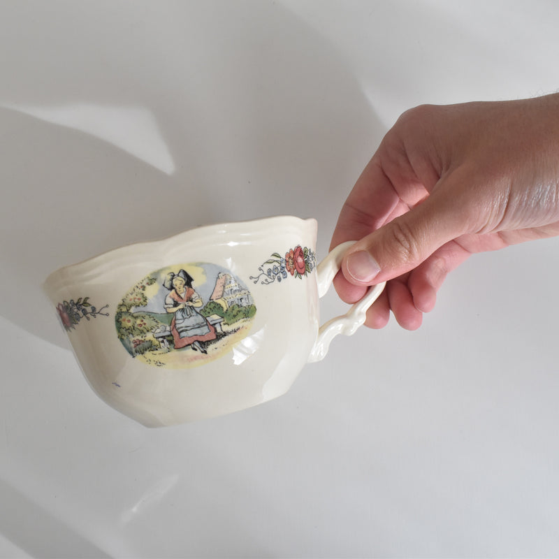 ヴィンテージチョコレートカップ＆ソーサー ディゴワン＆サルグミンヌ Obernai（オベルネ）A