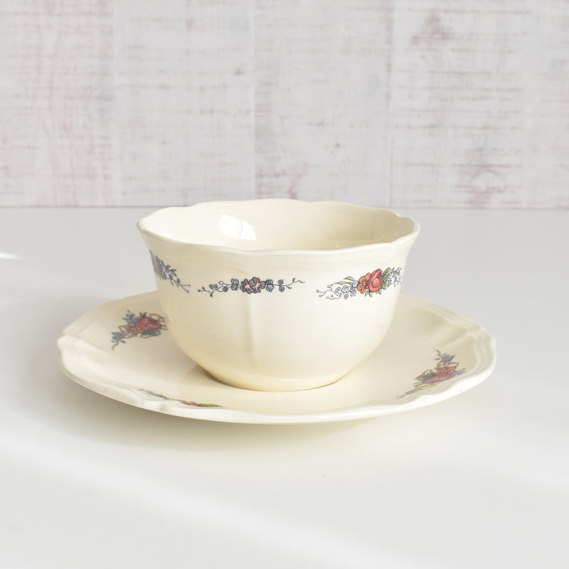 ヴィンテージチョコレートカップ＆ソーサー ディゴワン＆サルグミンヌ Obernai（オベルネ）B