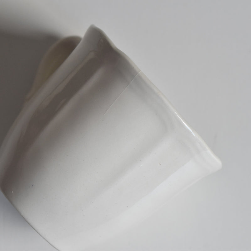 Vintage coffee cup Digoin & Sarreguemines Rohan (scalloped rim)