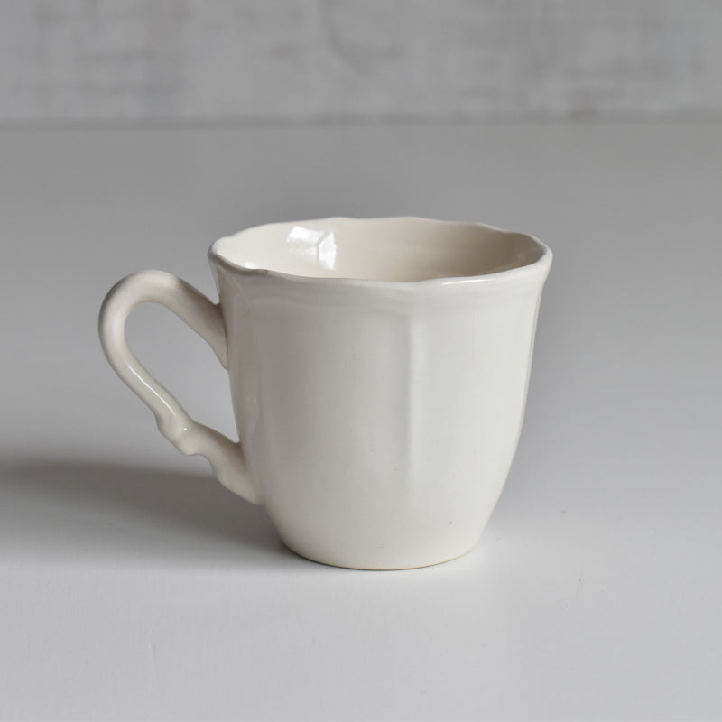 Vintage coffee cup Digoin & Sarreguemines Rohan (scalloped rim)