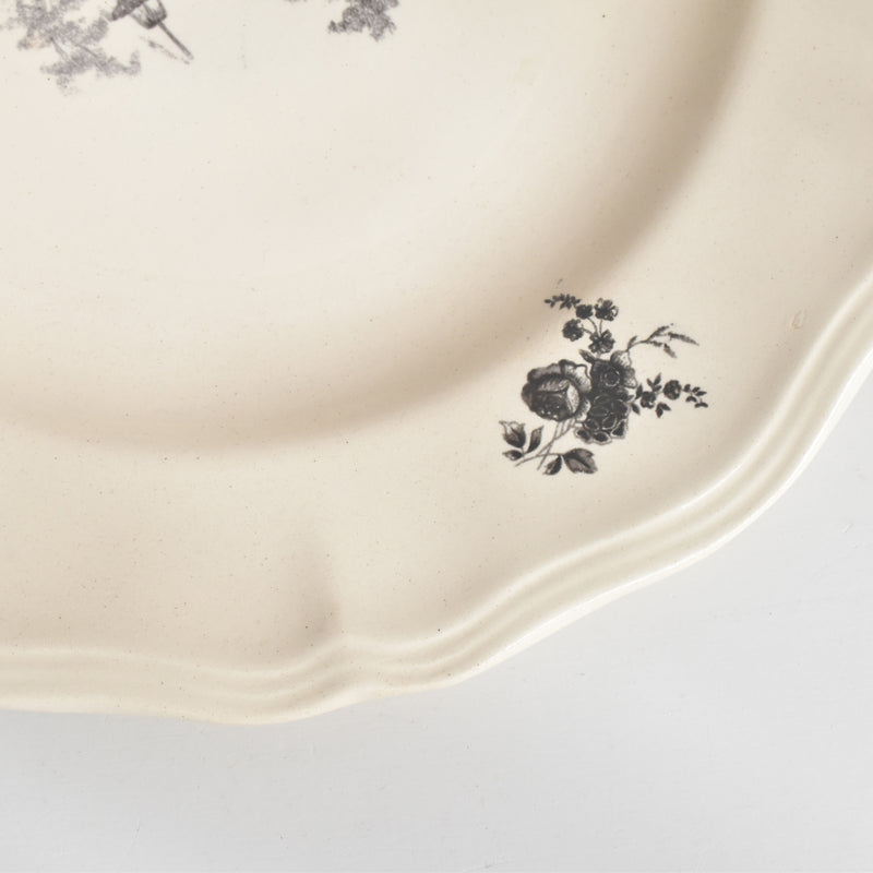 ヴィンテージ脚付きプレート ディゴワン＆サルグミンヌ Trianon（トリアノン） A