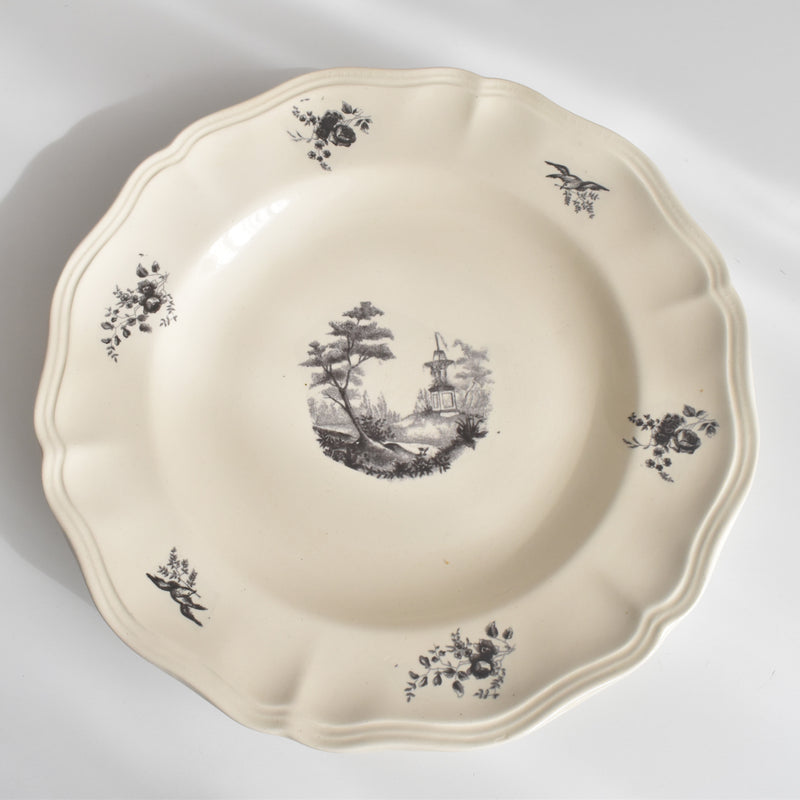 ヴィンテージ脚付きプレート ディゴワン＆サルグミンヌ Trianon（トリアノン） B