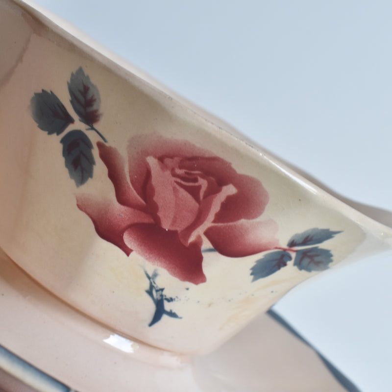 Vintage Sauce Boat Digoin & Sarreguemines 9178