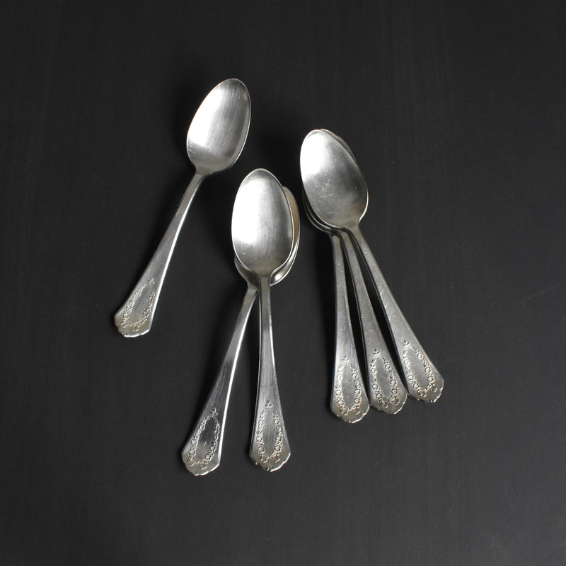 アンティークデザートスプーン　銀メッキ　ROGERS XII